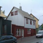 Hverfisgata 56, Pallabúð / Kastalinn